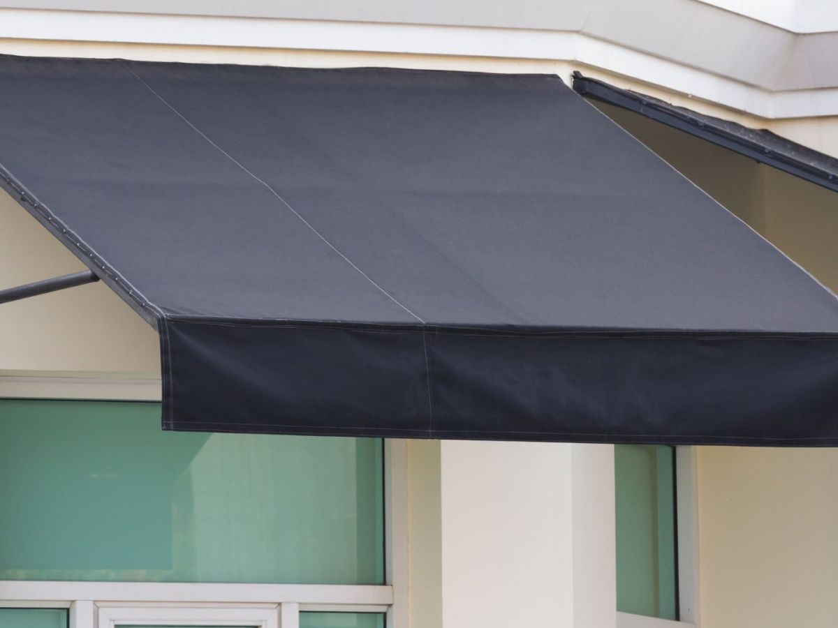 Recomendaciones para alargar la vida a tu&nbsp;toldo